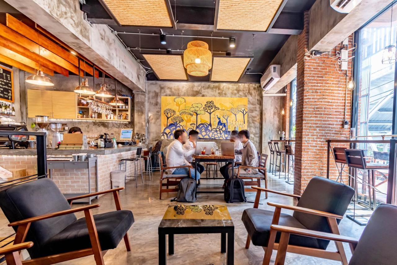 ThongLor Travellers Hostel&Cafe Bangkok Eksteriør bilde